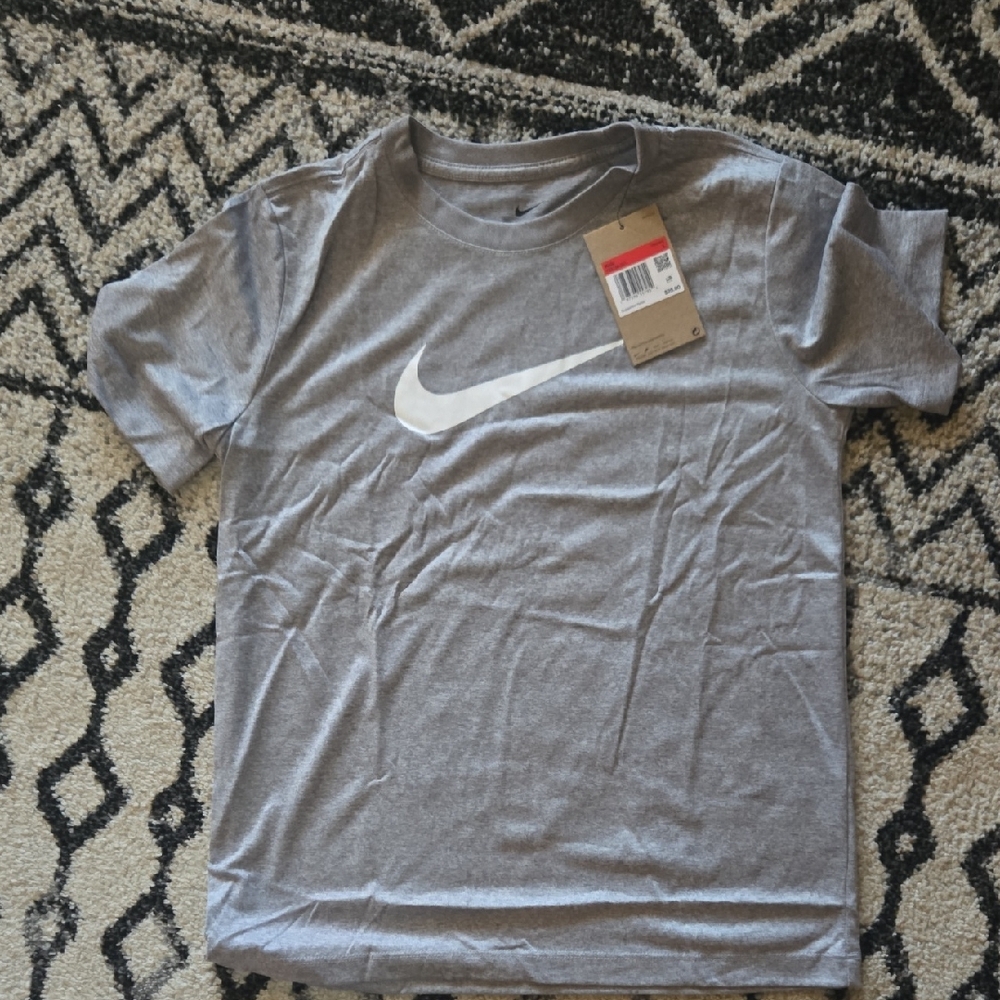Nike Kids Silver Swoosh Tee